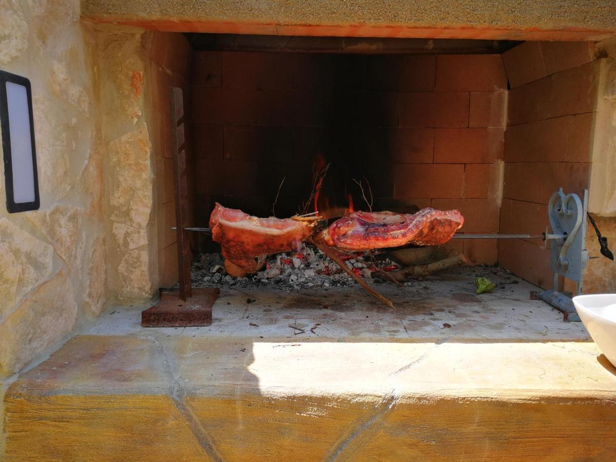 Villa Murgia Solanas  Luaran gambar
