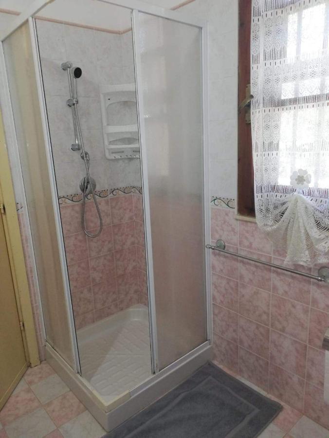 Villa Murgia Solanas  Luaran gambar